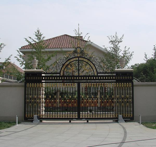 sliding gate